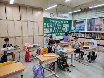 2023�г⵵ 2�б� ������б� ��������  ÷���̹���